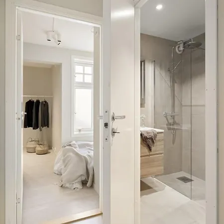 One Bedroom, Ev-charging, Walk-in Closet, Garage Apartment Stavanger